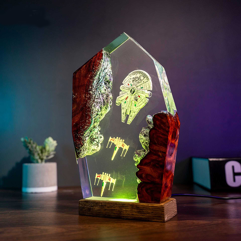 Art Craft Toys - Table Resin Lamp Universe War Sence