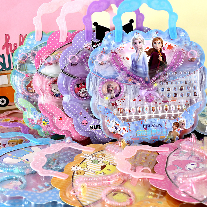 Art Craft Movement - Frozen nail sticker necklace dress-up set,